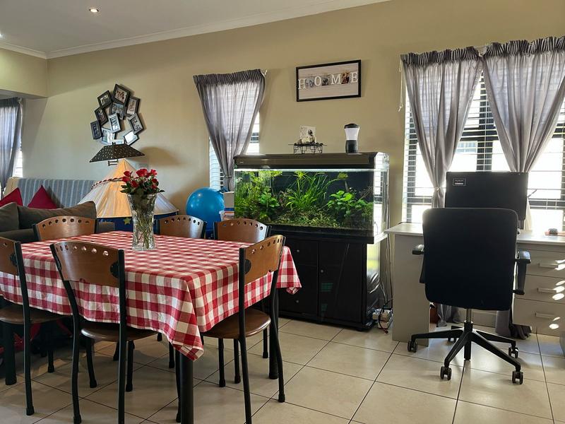 To Let 3 Bedroom Property for Rent in Bonnie Brae Western Cape